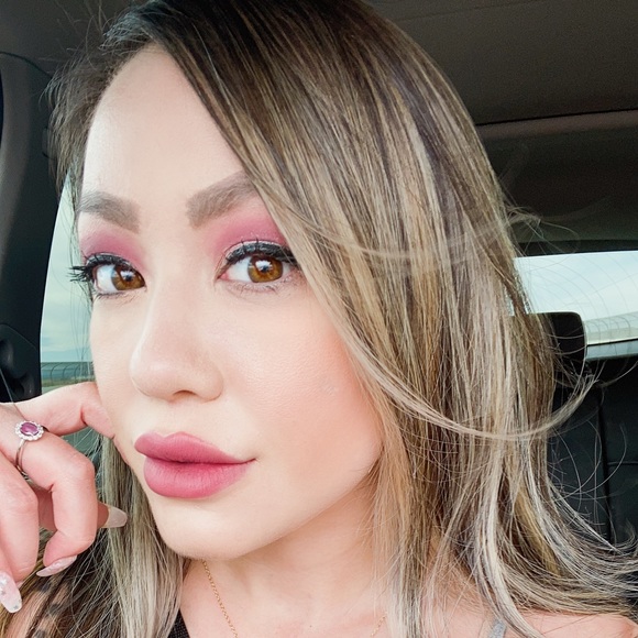 Meet the Posher-- Monika from Las Vegas, NV!! 💕💘 - Picture 5 of 6